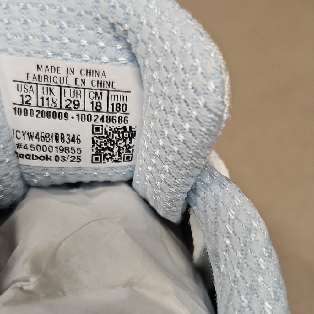 Reebok Kids Sneakers in White and Light Blue - Picture 9 of 11
